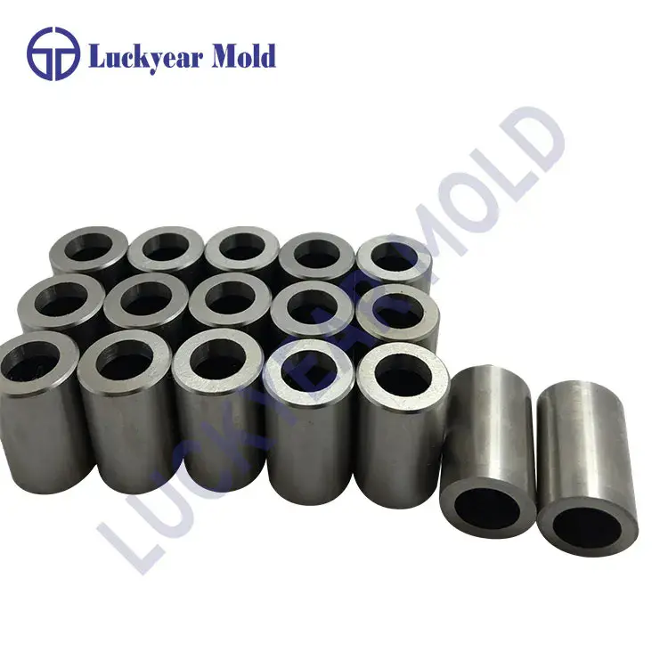 Care sunt materialele utilizate în mod obișnuit pentru ștanțarea pieselor?